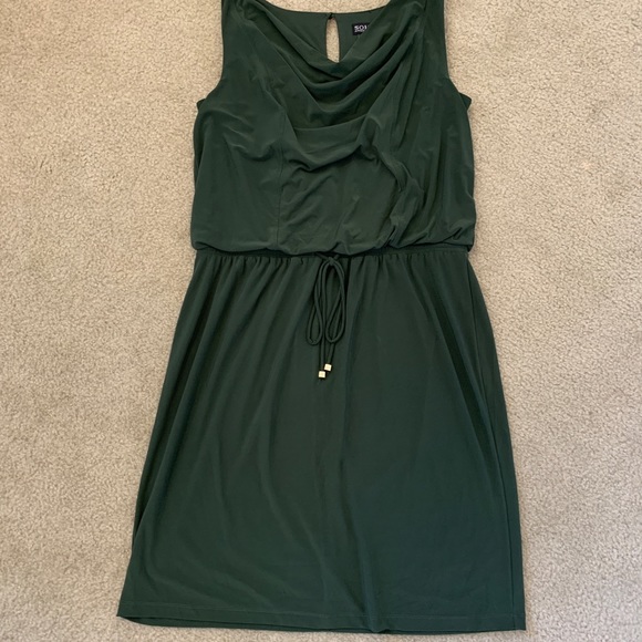 💚🫒🦖 Super CUTE Green Dress 🦖🫒💚 - Picture 12 of 16